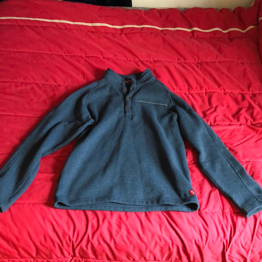 Men’s Eastern Mountain Sports sweater